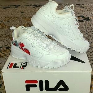 FILA Sneakers